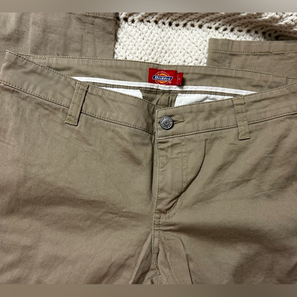 Dickies Khaki Pants Size 7